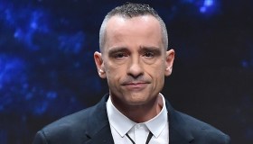 Eros risponde ai gossip sul flirt con Miss Italia