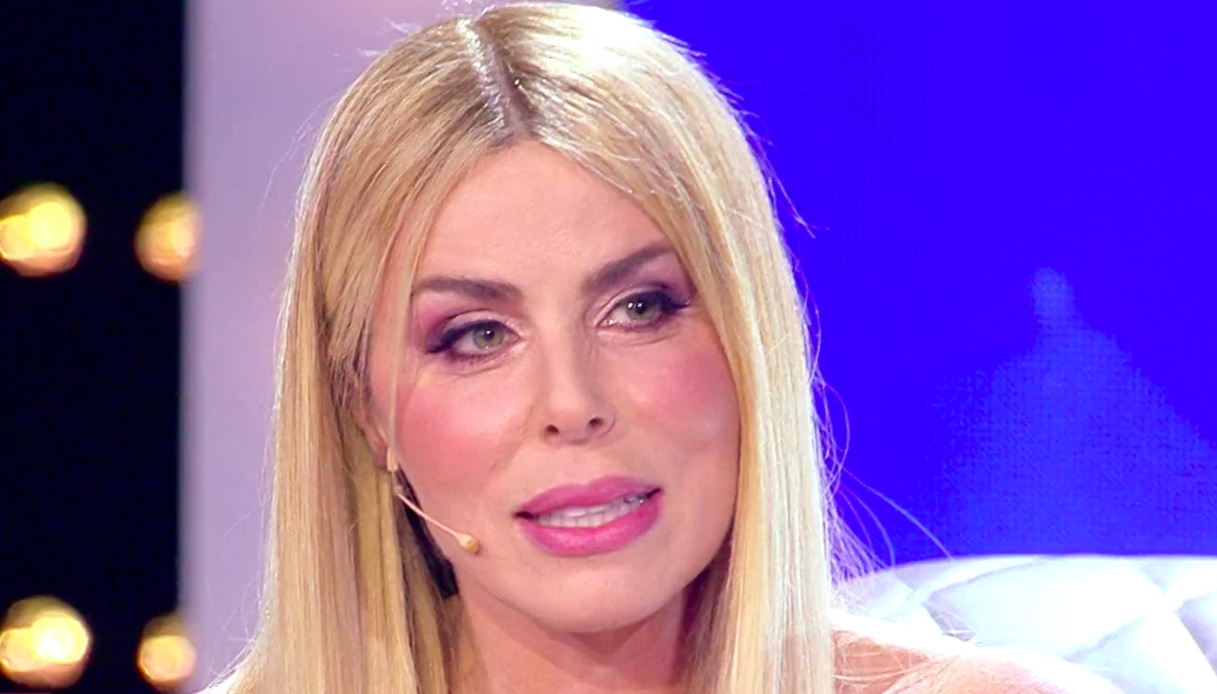 Live, Loredana Lecciso rinuncia alle nozze con Al Bano