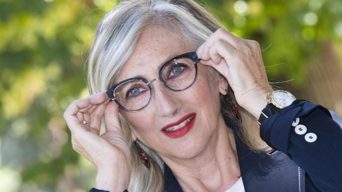 Caterina Balivo, gaffe con Lunetta Savino a Vieni da Me