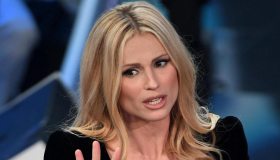 Gabriella Pession fa flop, Michelle Hunziker la sostituisce: l’indiscrezione