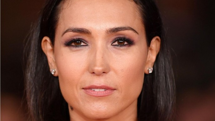 Caterina Balivo, Carmen Russo e Enzo Paolo Turchi si confessano a Vieni da Me