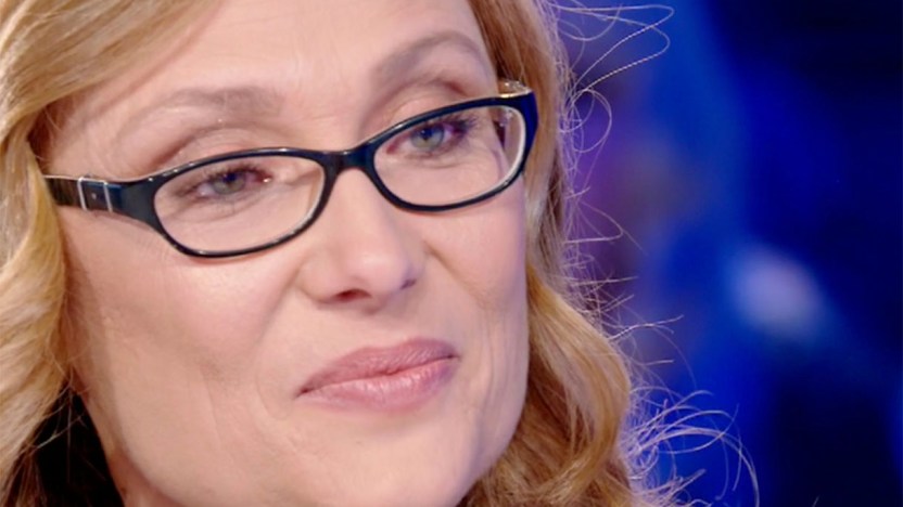 Verissimo, Nicoletta Mantovani parla di Pavarotti e della malattia. La Toffanin si commuove