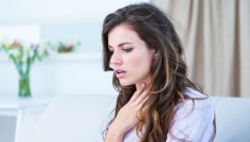 Asma, il ruolo degli ormoni e i sintomi che preoccupano