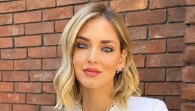 Fedez finge di rompersi il naso: la Ferragni non prende bene lo scherzo