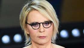 Amici e GF Vip sospesi? Mediaset fa chiarezza con un comunicato