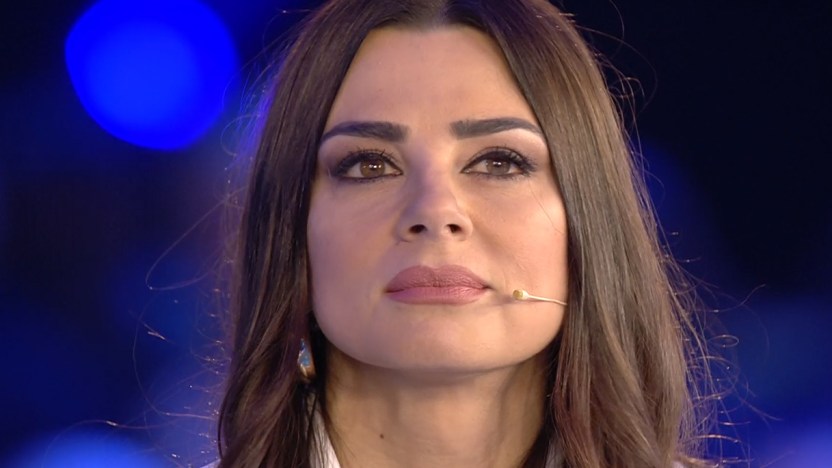 Serena Enardu, l’ex Conversano attacca: “Mi tormentava mentre stava con Pago”