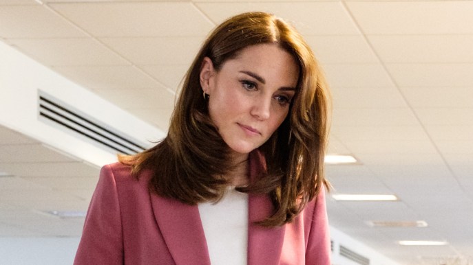 Kate Middleton indossa il colore del potere e lancia un messaggio segreto