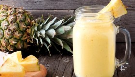 Ananas: proprietà, calorie e come inserirlo nella dieta