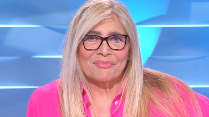 Domenica In, Mara si imbarazza con Arbore e De Martino svela cosa fa Belen