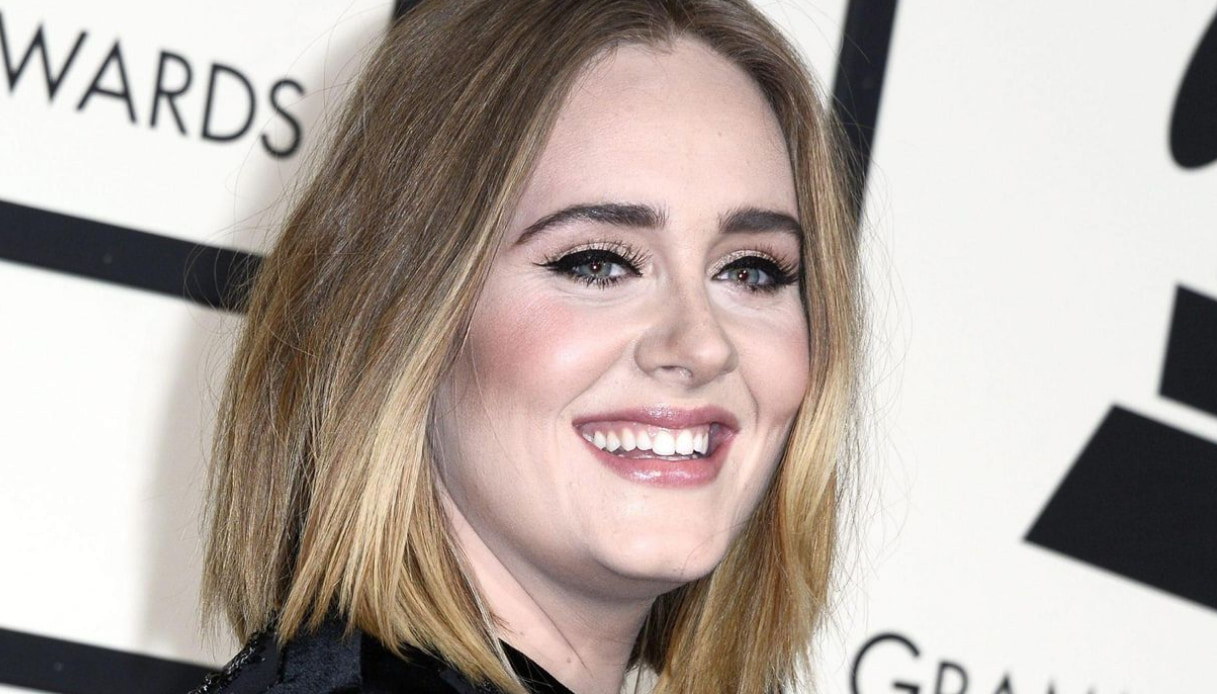 Adele trasformata dopo la dieta: parla la sua nutrizionista
