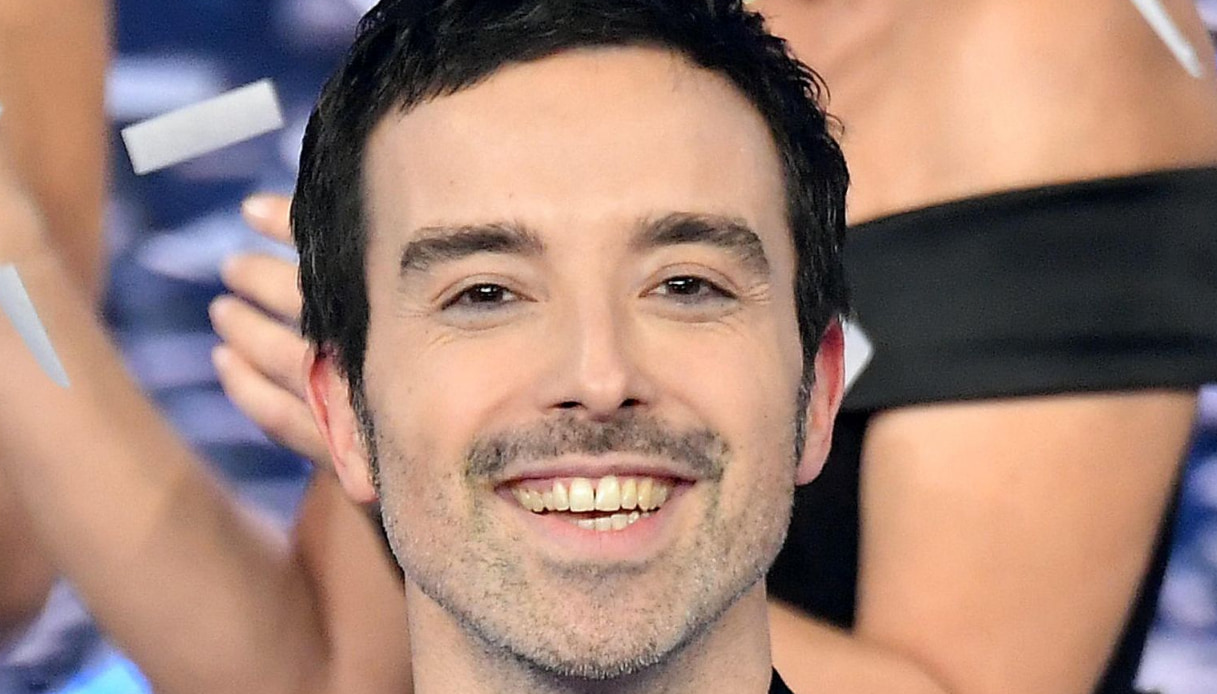 Diodato sorpreso con una ragazza misteriosa dopo l’addio a Levante