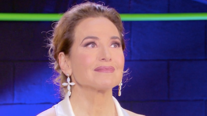 Barbara D’Urso rivede il fratello Riccardo e si commuove in diretta