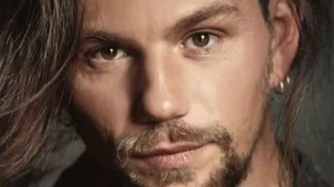 Enrico Nigiotti e il no ad Amici Speciali: “Ho perso una persona cara”