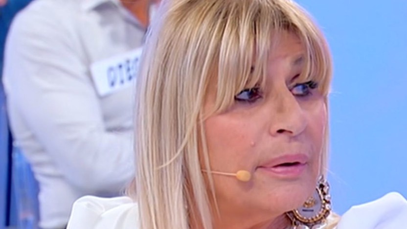 U&D: Gemma e Sirius si incontrano in esterna e lui si dichiara