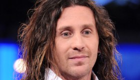 Vieni da Me, scivolone di Povia. E la Balivo non perdona