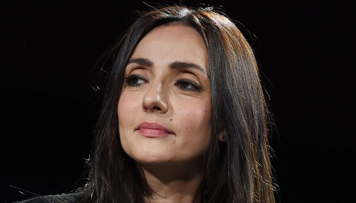 Sanremo 2021, Willie Peyote contro Renga: Ambra Angiolini lo difende