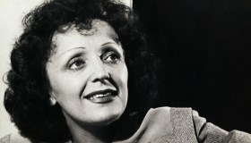 Édith Piaf, una donna che visse senza rimpianti
