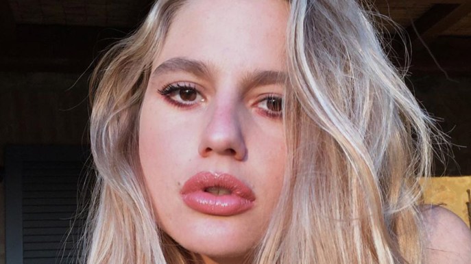 Cristina Marino in forma a due mesi dal parto, la foto in costume su Instagram
