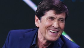 Gianni Morandi dopo le ustioni torna su Instagram: “È più dura del previsto”