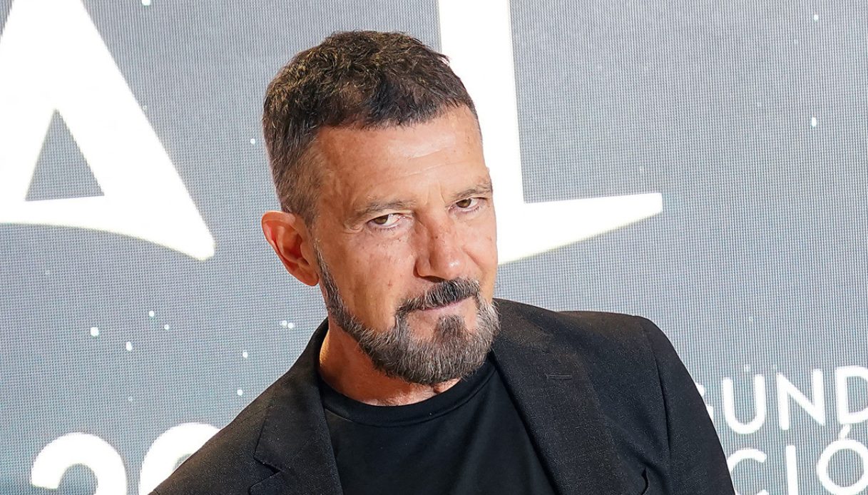 Antonio Banderas compie 60 anni: amori e film di un latin lover