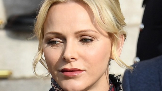 Charlene di Monaco replica con una foto alle voci di crisi con Alberto