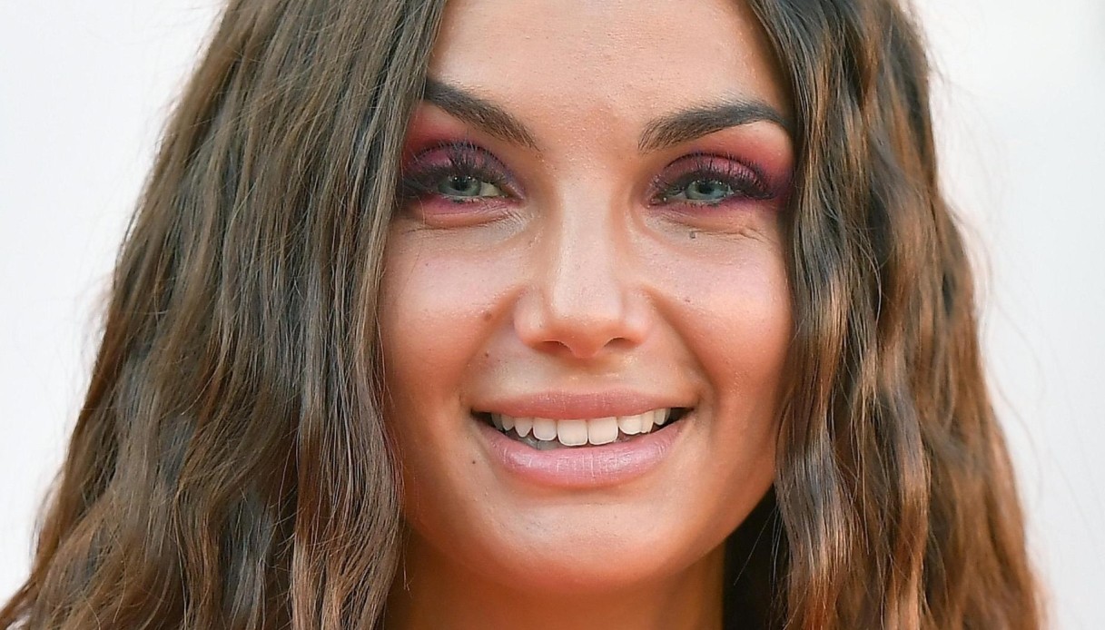 Elettra Lamborghini cancella i concerti e si concentra sul matrimonio