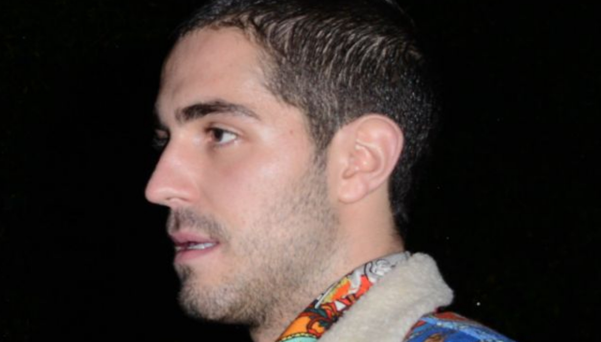 GF Vip: Tommaso Zorzi con la febbre lascia la casa, poi rientra