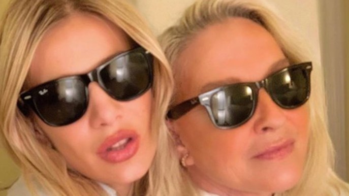 Clizia Incorvaia ed Eleonora Giorgi: grande intesa. La foto su Instagram con suocera iconica