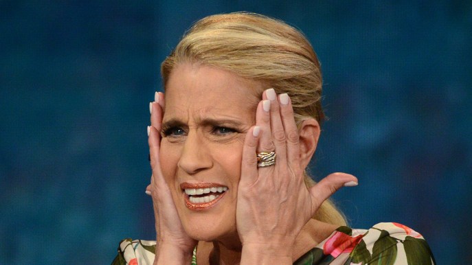 Heather Parisi, nuovo attacco alla Cuccarini: “Omofoba e ipocrita”