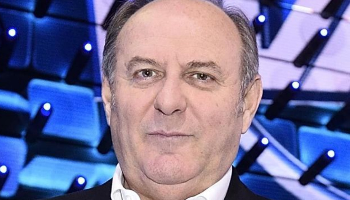 Verissimo, Gerry Scotti emozionato da Silvia Toffanin: “Sarò nonno”