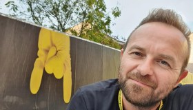 Enrico Galiano: ”Impariamo ad ascoltare i ragazzi. Ora più che mai”