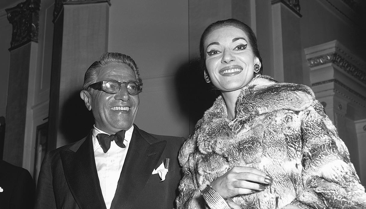 Lui, lei e l’altra donna: l’amore fatale tra Aristotele Onassis e Maria Callas