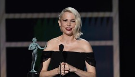 Il potente discorso di Michelle Williams che invita le donne alla libertà