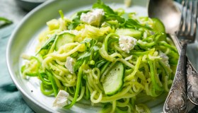 Come allungare la vita e restare sani: la dieta della longevità spiegata dalla nutrizionista