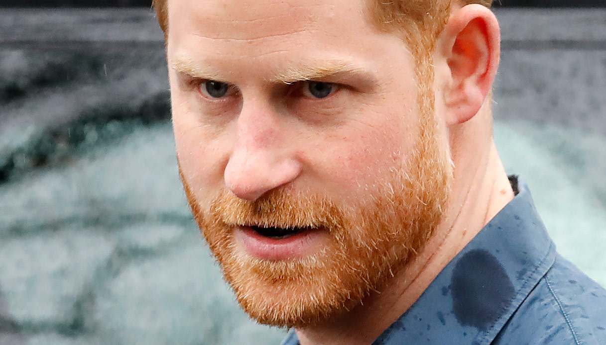 Harry, l’arrivo in gran segreto a Londra e la visita misteriosa della Regina