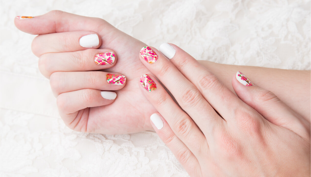 Manicure e nail art per unghie corte