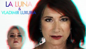 Luxuria, faccia e voce contro i bulli: “Gli sbagliati sono loro”