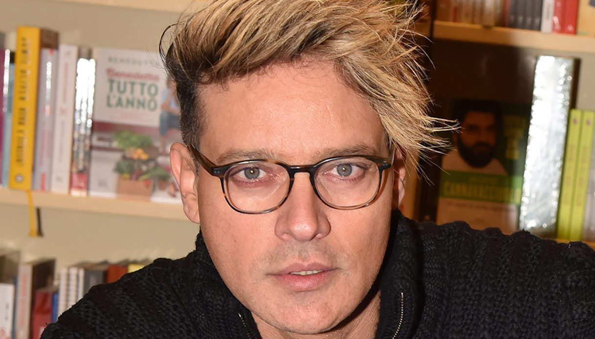 Gabriel Garko in ospedale, su Instagram rassicura i fan