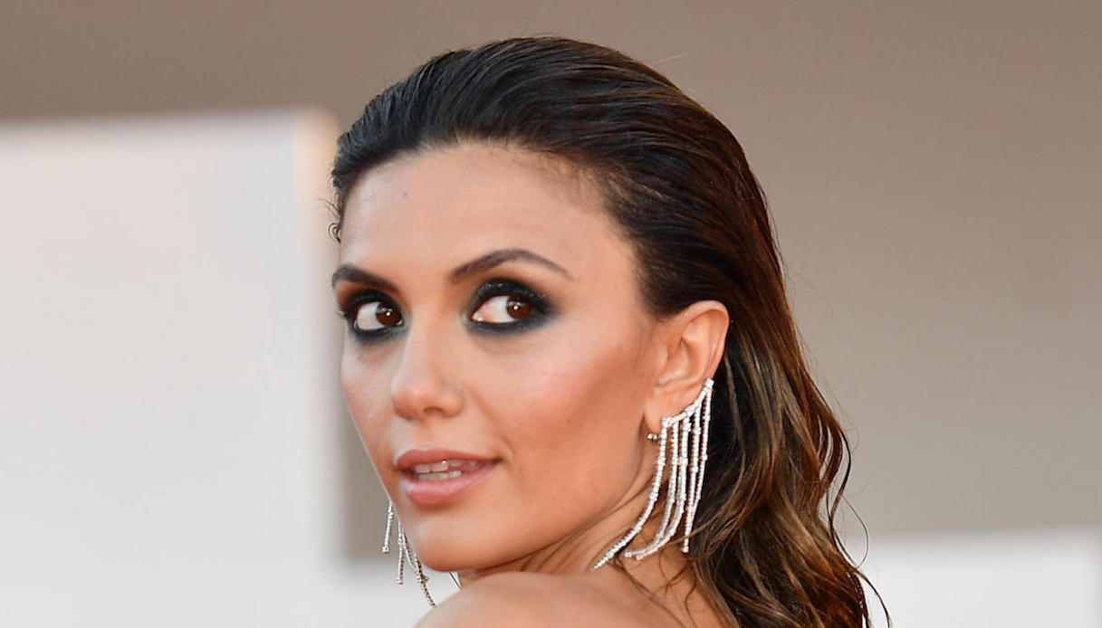 Serena Rossi racconta la sua Mina Settembre e si prepara per il nuovo show