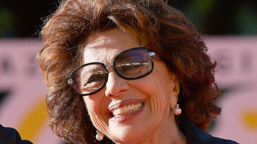 Domenica In, sorpresa per Giovanna Ralli: Celentano chiama in diretta tv