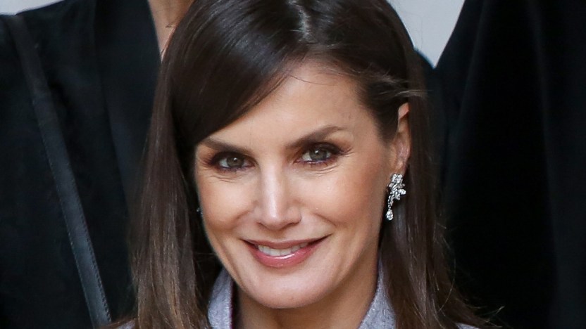 Letizia di Spagna, la vendetta contro il suocero Juan Carlos