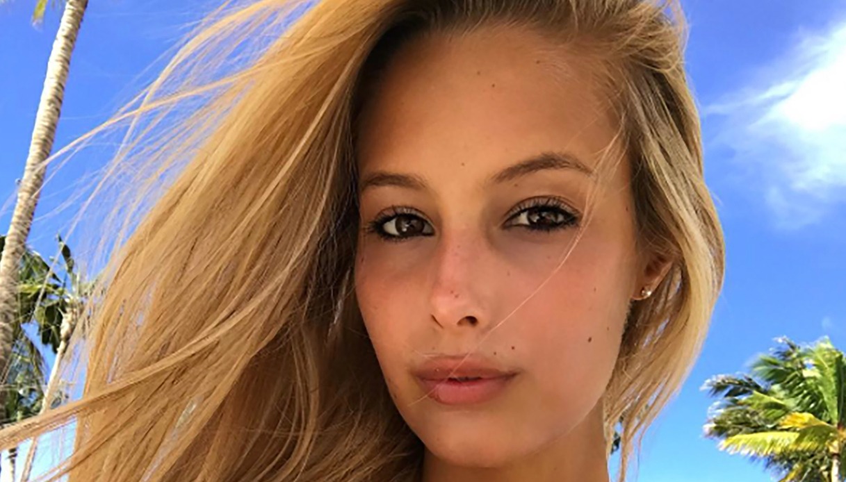 Viky Varga, la modella che ha detto sì e sposerà il calciatore Pellè