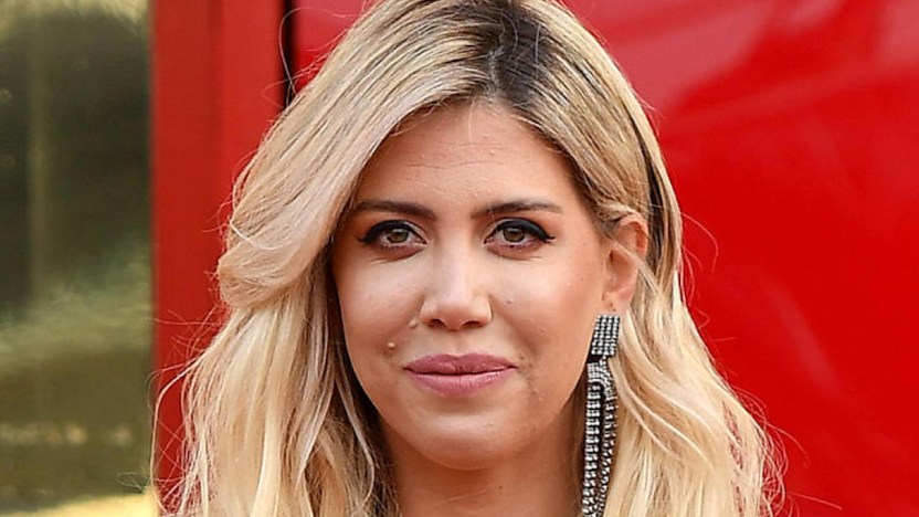 Wanda Nara e Icardi: il campeggio continua a Parigi, ma è una sorpresa alla figlia