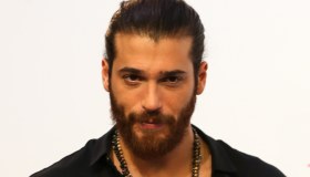 Che Dio ci aiuti, arriva Can Yaman