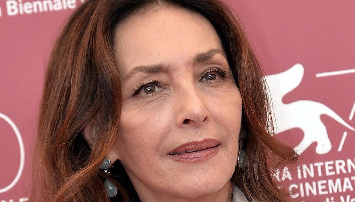 Oggi è un altro giorno, Maria Rosaria Omaggio: l’infanzia e i suoi grandi amori