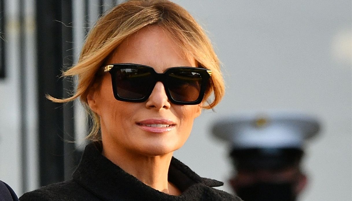 Melania Trump, gli auguri di San Valentino senza Donald