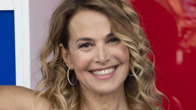 Memo Remigi e l’amore per Barbara D’Urso: “Mia moglie mi cacciò di casa”