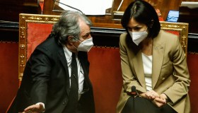 Mara Carfagna e Maria Elena Boschi: la sfida dei look