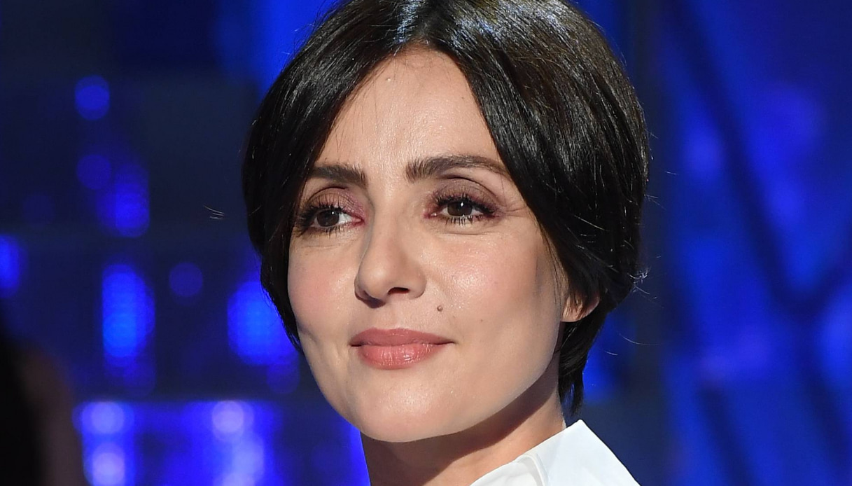 Francesco Renga su Instagram con i consigli di Jolanda: Ambra commenta