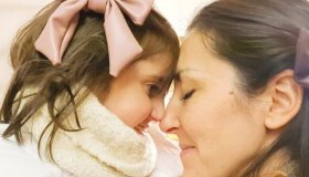 Elena ha 15 anni, è alta 117 e pesa 15 kg. Ma non è la sua malattia